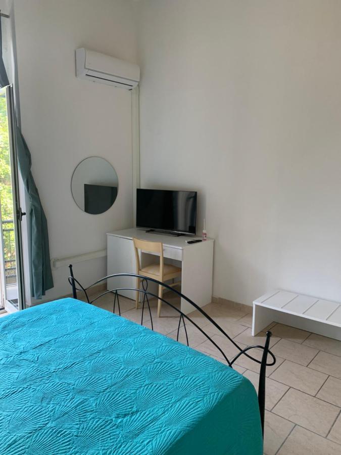 Garibaldi Rooms Реджо ди Калабрия Екстериор снимка